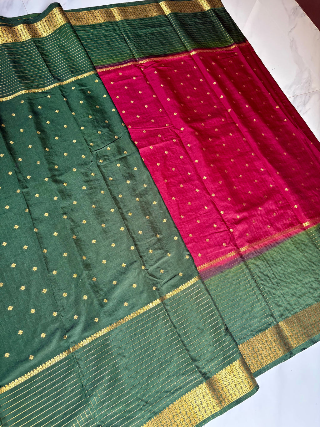 Premium Crape Chex Patti Saree with Maroon and Green Colour Combination and Premium Woven Zari Border.