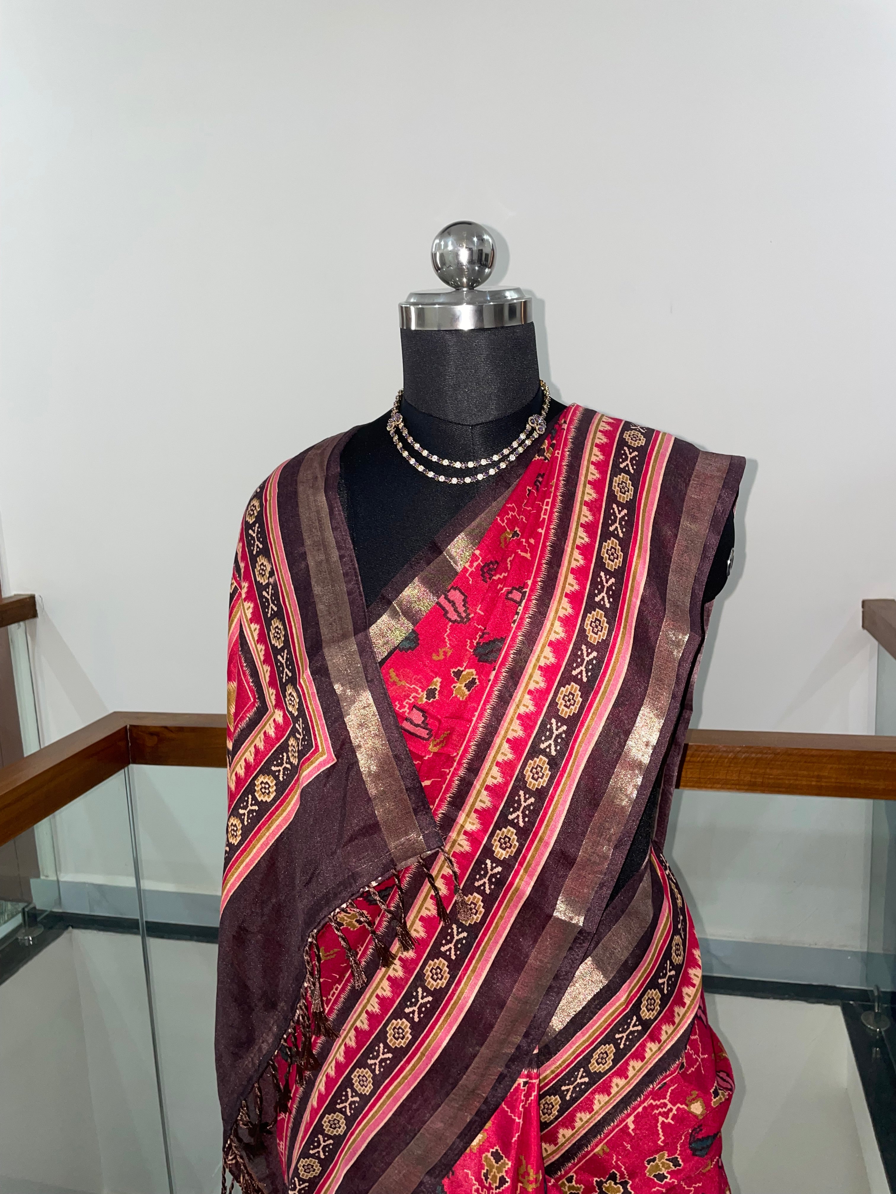 Beautiful Soft Cotton Silk Pink and Brown Combination Saree with Gold Zari Border with Tassels and Art Work all over the saree.