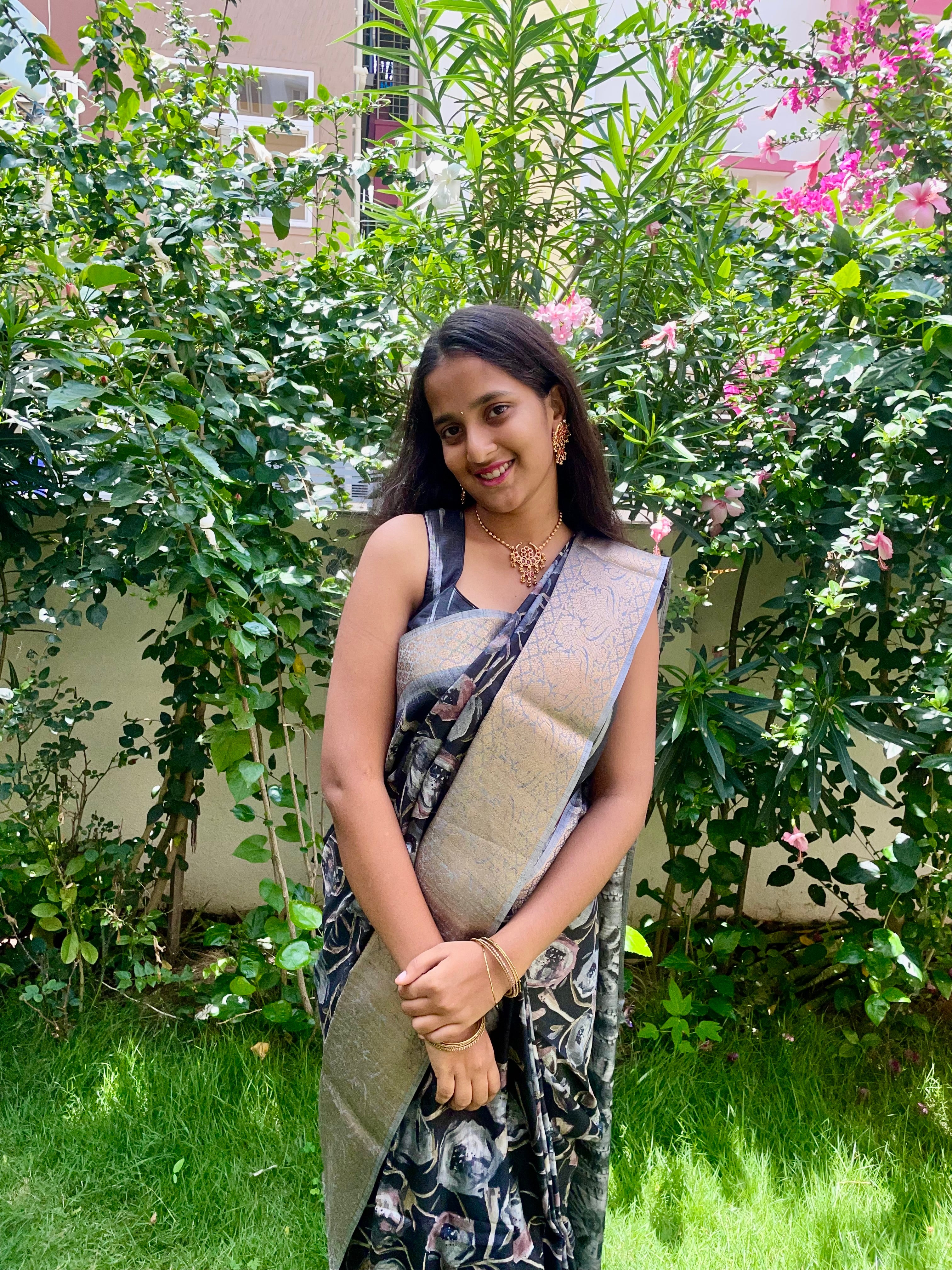 Beautiful Black with Grey Cotton Silk Saree with Weaving Silver Border Which Gives Rich look perfect for Reception or festivals.