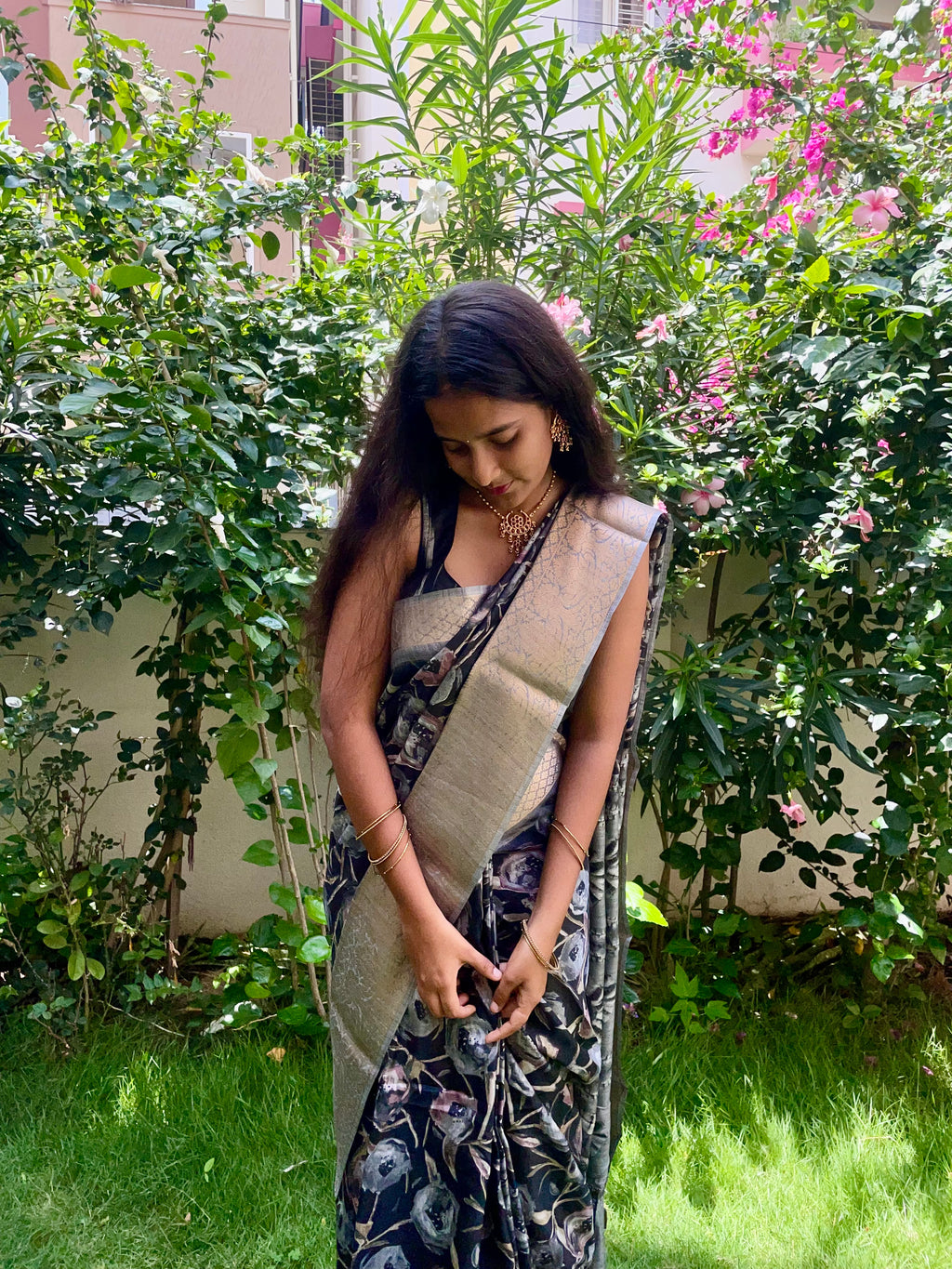 Beautiful Black with Grey Cotton Silk Saree with Weaving Silver Border Which Gives Rich look perfect for Reception or festivals.
