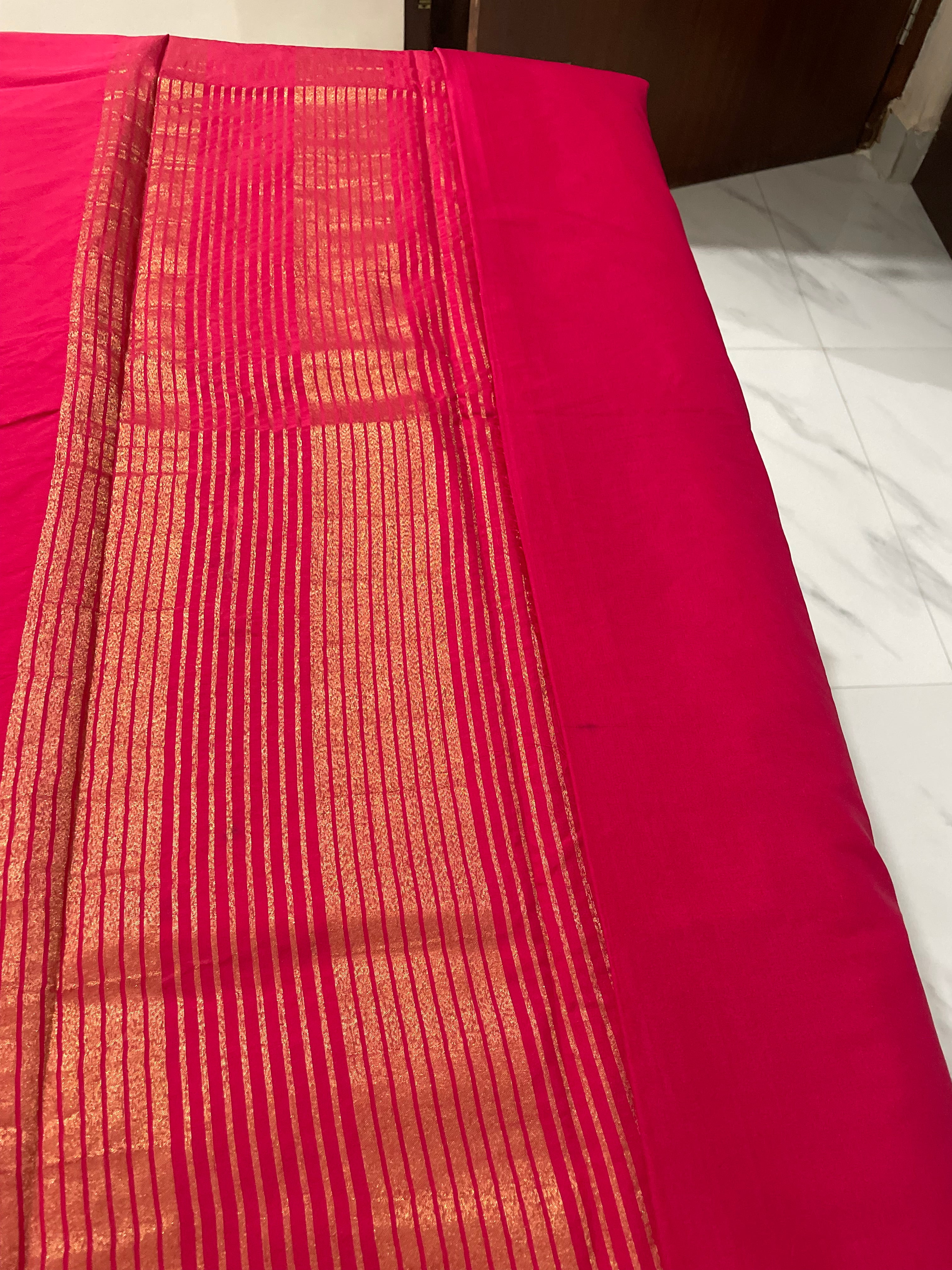 Elegant Rani Pink Crepe Semi Silk Saree with Rich Gold Woven Border